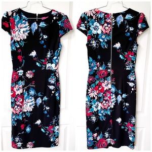 BETSY JOHNSON floral pencil style dress 🌺🌼🪻